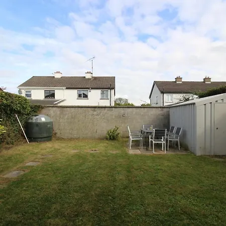 Burnell Holiday home